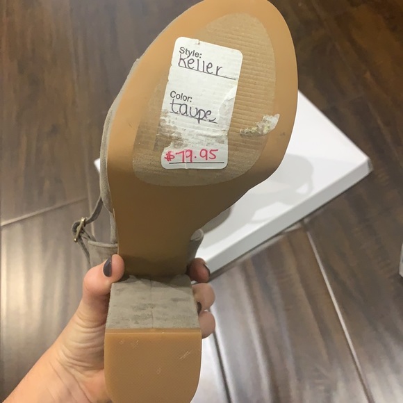 Grey Steve Madden chunky heel - Picture 5 of 5